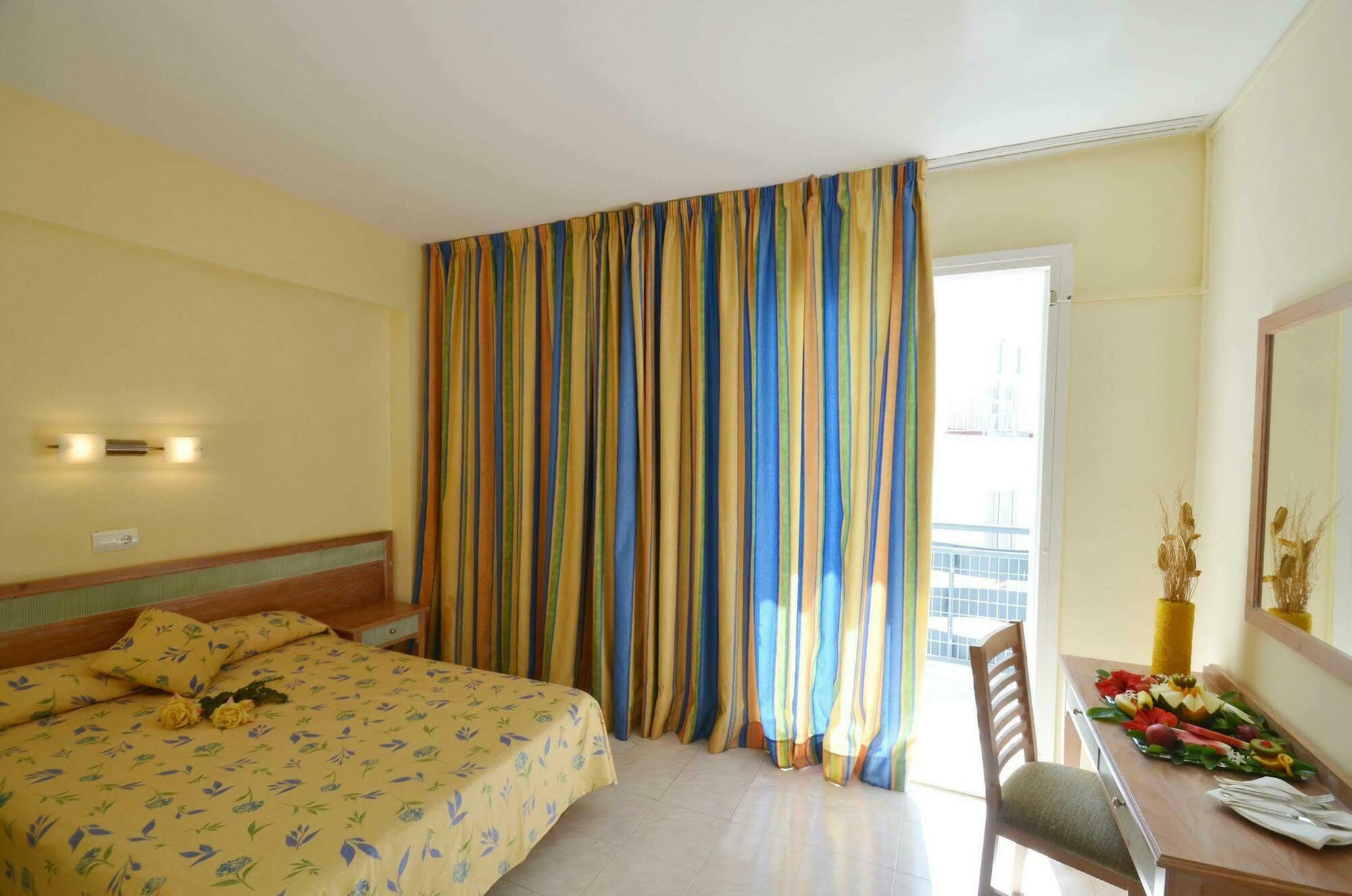 Hotel Azuline Pacific San Antonio Abad